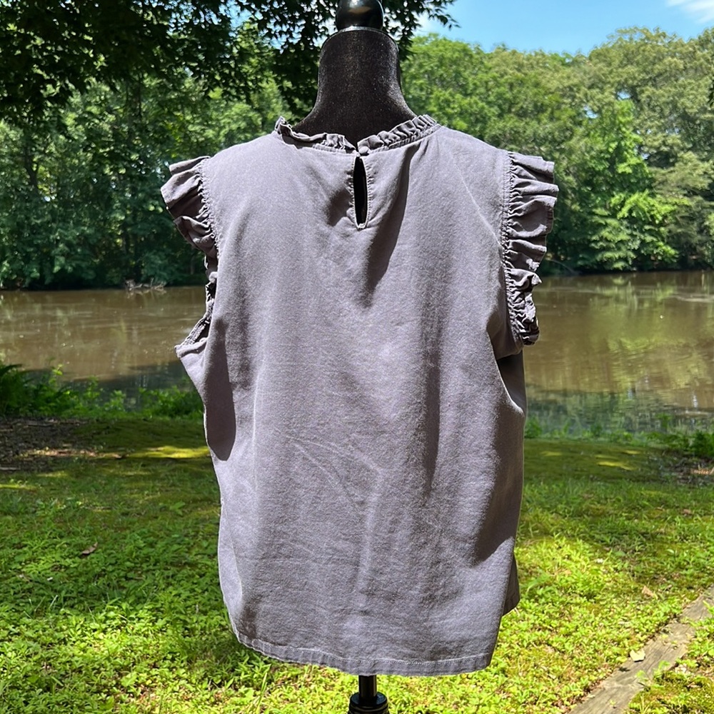 Universal Thread Top from Target - Picture 3 of 4